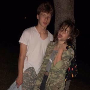 Meet your Posher, Aaron